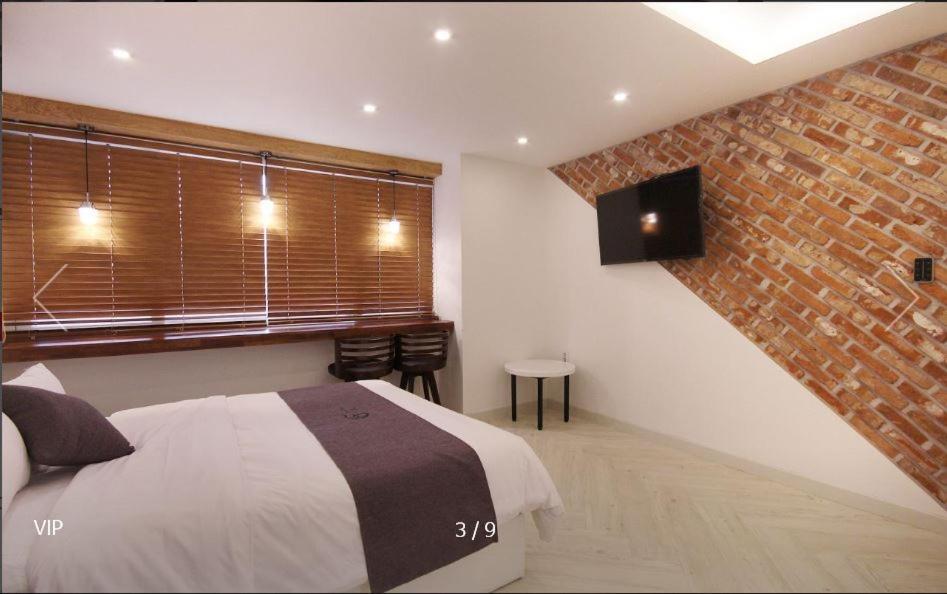 Gray Motel Pohang Buitenkant foto